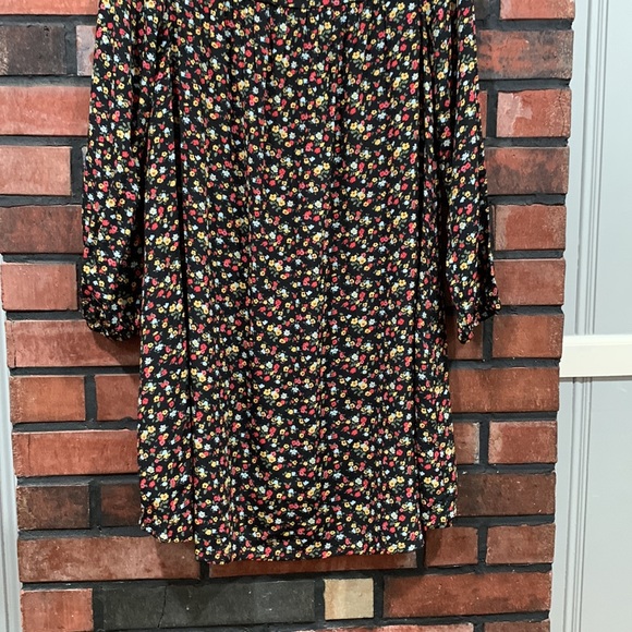 The Nines by hatch Maternity’s dress - Picture 4 of 14